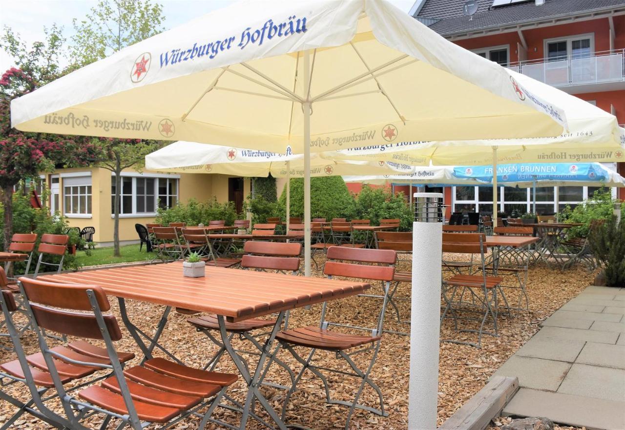 Gasthaus Zum Stern Gollhofen Экстерьер фото